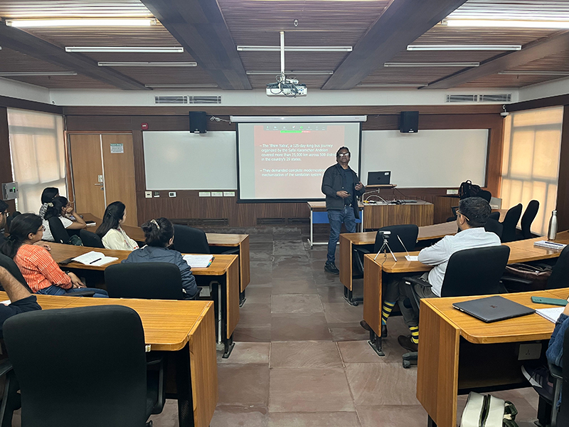 IIM Udaipur hosts Prof. Ramaswami Mahalingam for a talk on Dignity, culture and Janitorial work: An intersectionality perspective