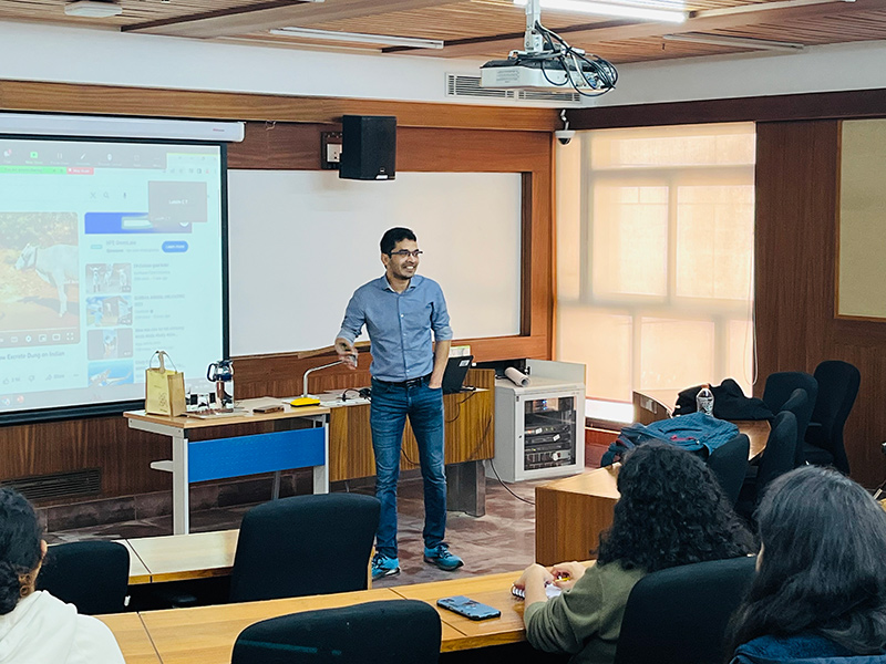 IIM Udaipur hosts Prof. Kushagra Bhatnagar for a talk on Farmers as YouTubers? How Social Media Influencers Shape Markets