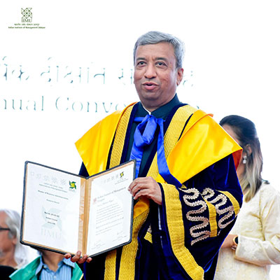 IIM Udaipur awards MBA Degree to 392 students at its 10th Annual Convocation