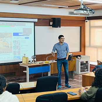 IIM Udaipur hosts Prof. Kushagra Bhatnagar for a talk on Farmers as YouTubers? How Social Media Influencers Shape Markets
