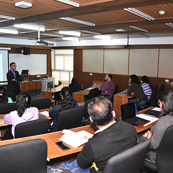 IIM Udaipur hosts Prof. Vikas Agarwal for a talk on The Real Effect of Sociopolitical Racial/Ethnic Animus: Mutual Fund Manager Performance During AAPI Hate